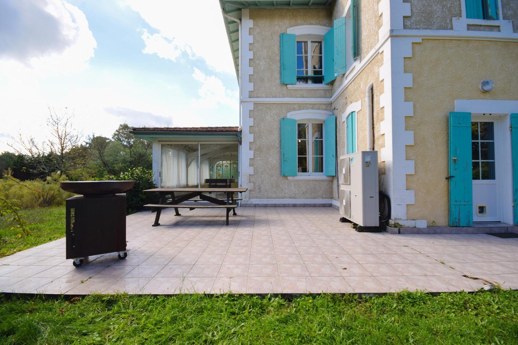 Villa Avec Piscine Et Billard Sabres Eksteriør billede